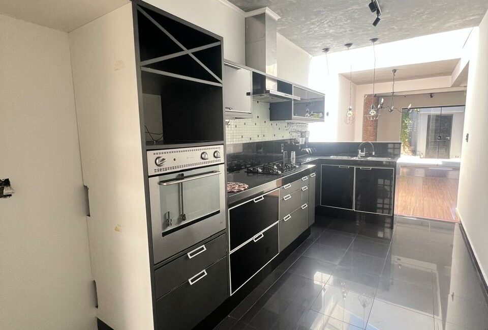 568220fa-9843-4347-a222-f2d896a7fd5f