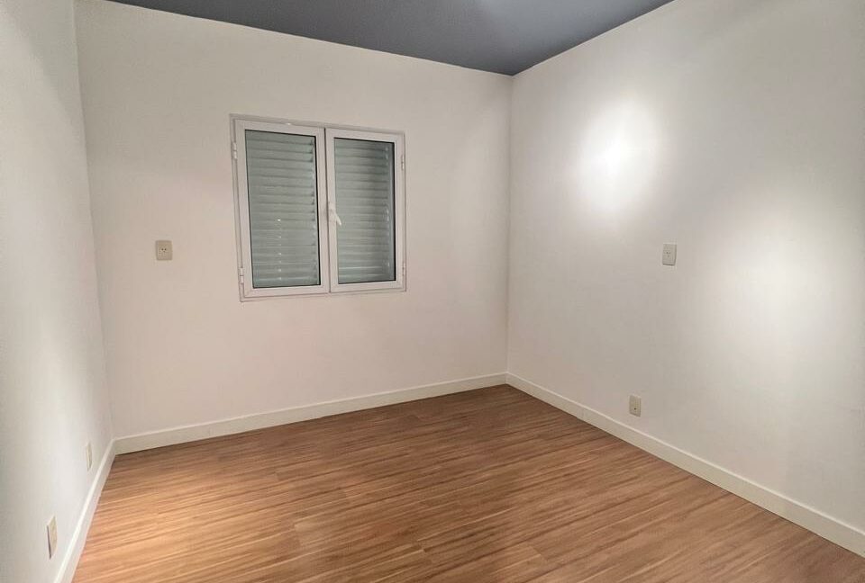 9ce05520-2849-4781-bd1c-e369ee9a9f2c