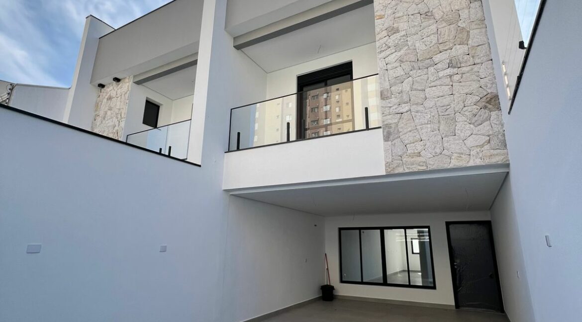 a0ecaf90-79ec-40c0-9a2a-eacbc0d27810