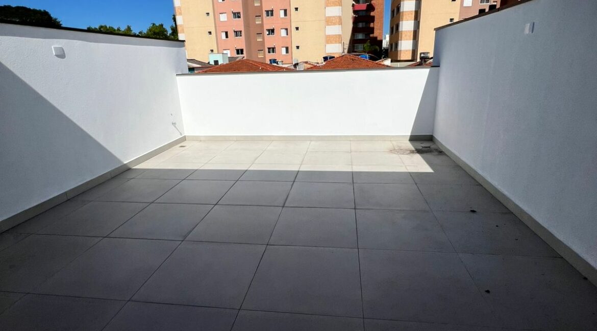 d5fd034f-d8aa-4c37-b2f8-5f7be516f885