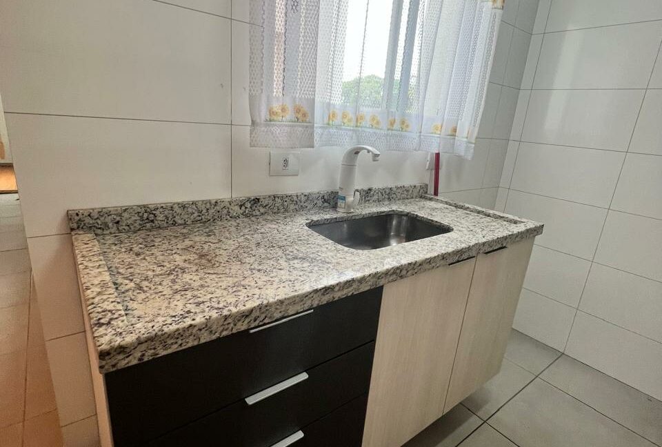 a581baac-17cc-4cd6-98f3-75b0519cd31c