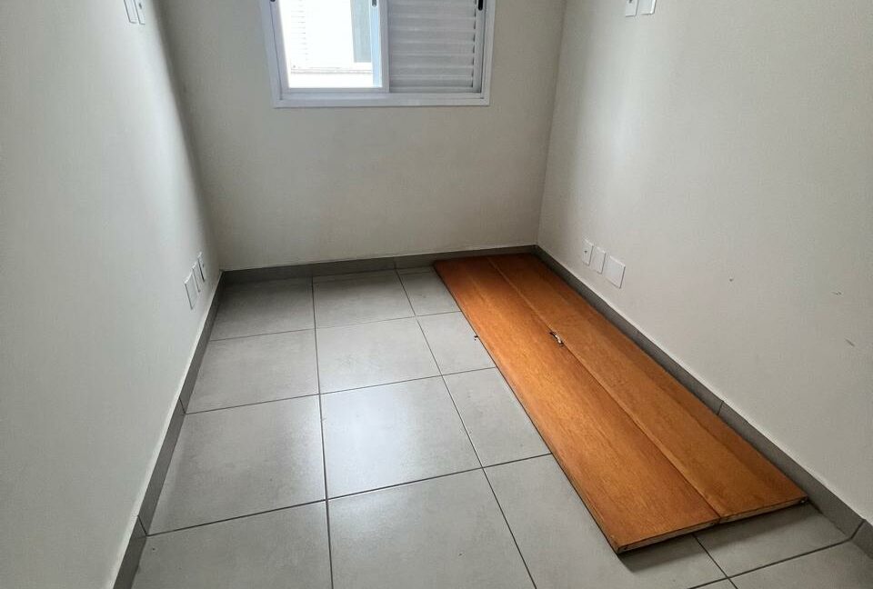 efa5d5a6-aed9-46b7-9657-2712f7b3a1a3