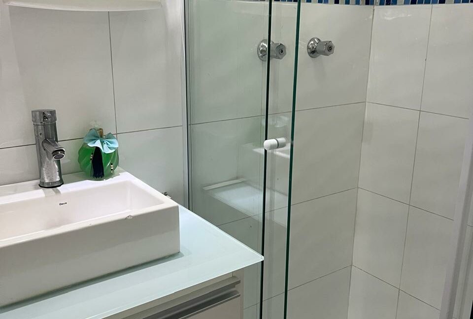 37b95d6a-e5fd-47a6-bb15-b5b5d22358c5