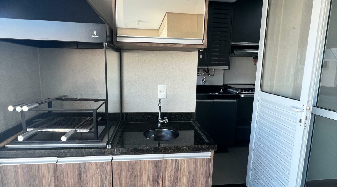 5739f519-272d-4211-849c-21136f75dd5a (1)