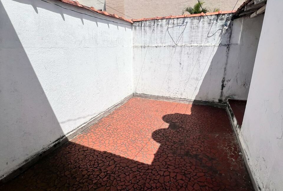 2fe4940f-f6e8-4395-970e-120304899d51