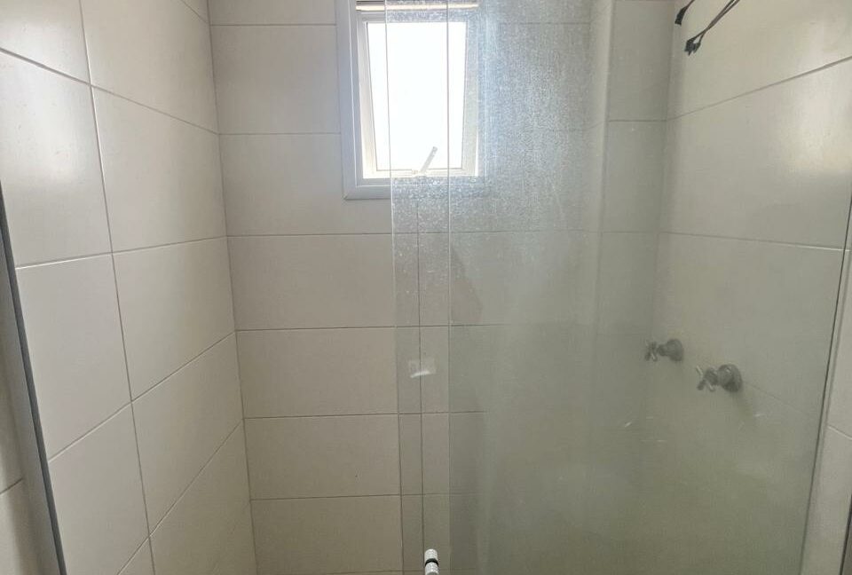 33e3c4f4-82e0-42a8-9b58-b3f2e4ea4005