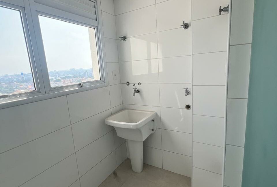 e1db96a3-7a08-43e0-a4ef-7e50c1444e36