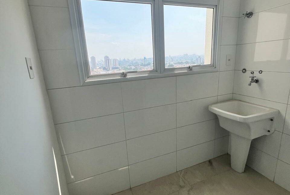 f01503cd-298f-41ff-85e7-6325fd22a753