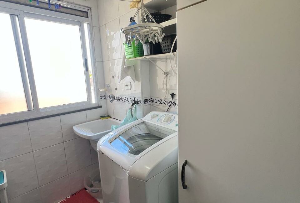 ff5842ef-ea60-4f59-a5bc-22b2b2e9a0f5