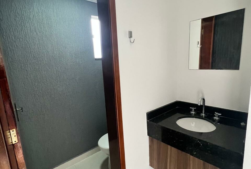 66e4cd46-d64e-4e89-8a31-7cdda9eca8a3