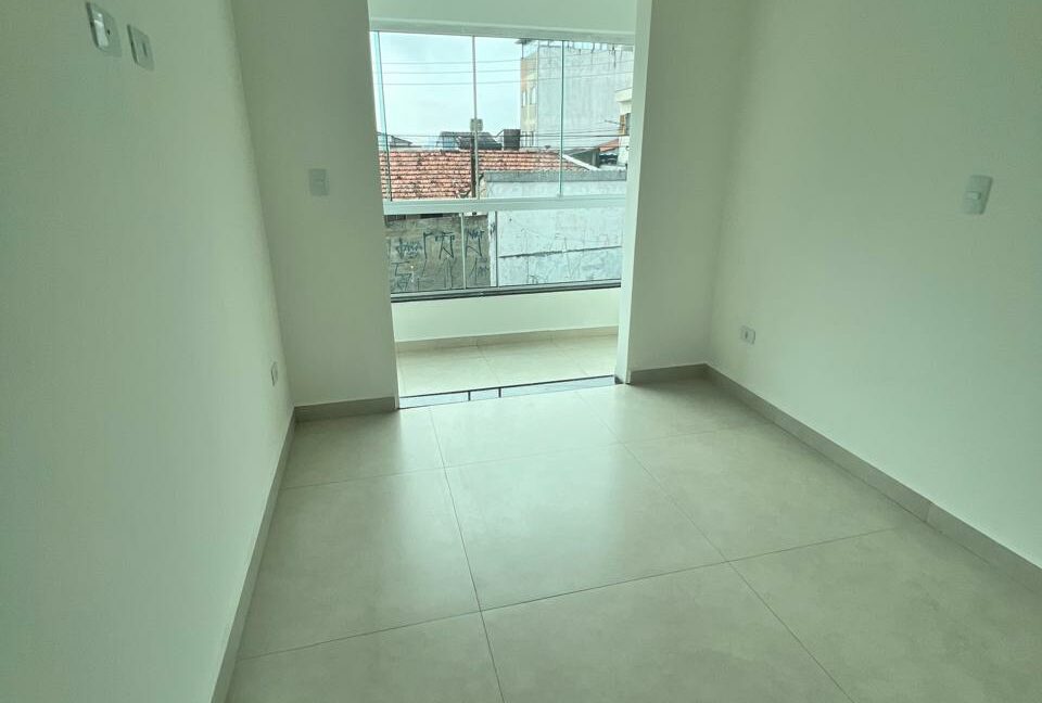 efa4a984-2037-476a-ba34-40224e5b86e4