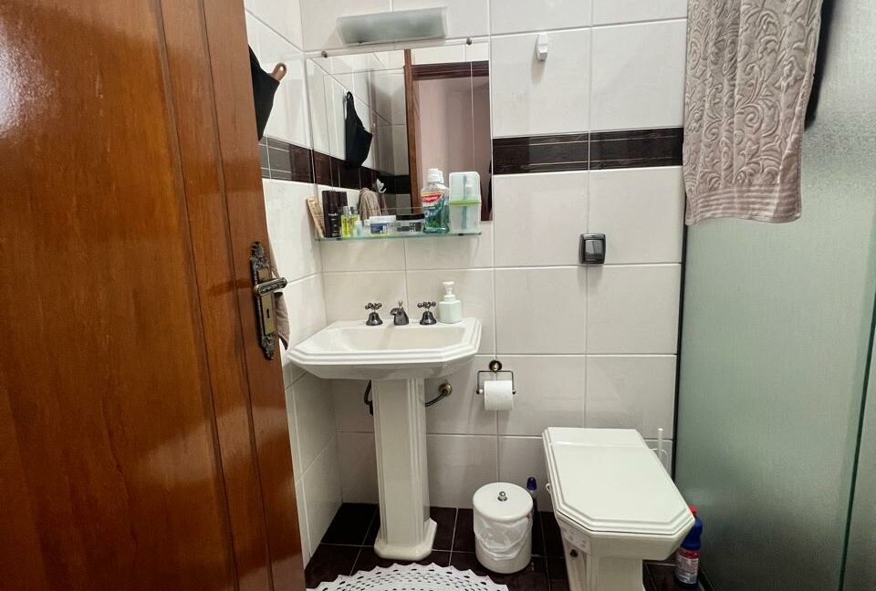 217804b9-6a9c-4242-b74d-792186dc9c1b