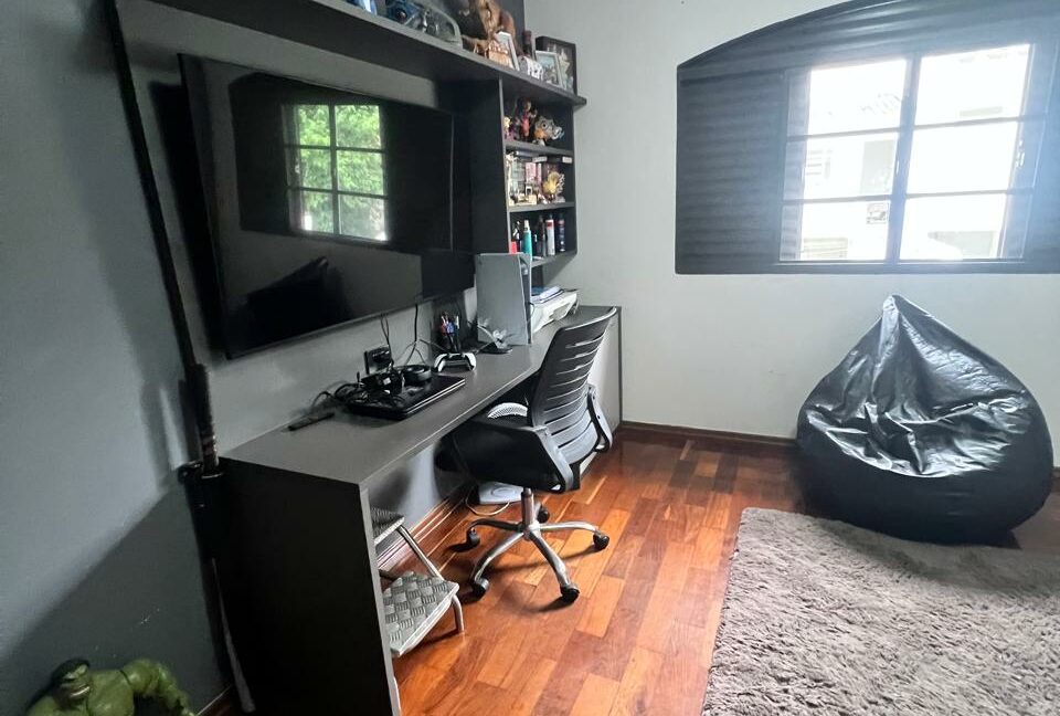 59fd7983-b592-4c17-b324-d0b56e154136