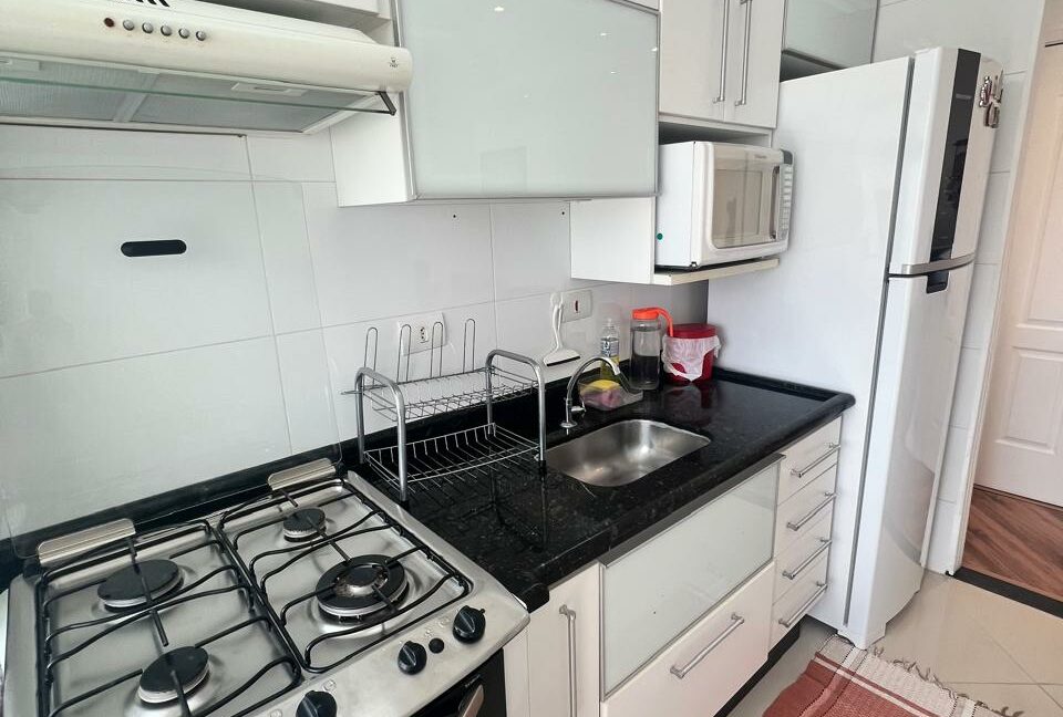 6ae307bb-8464-4a29-9e3e-c676e9c9e45b