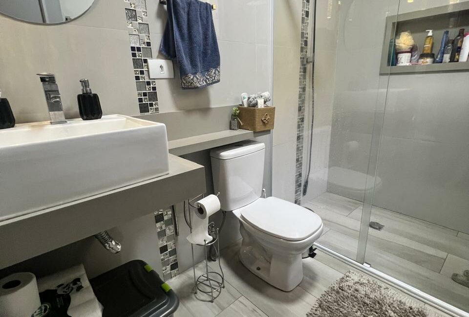 78efbd99-e7ba-473e-be00-d46625d724f8