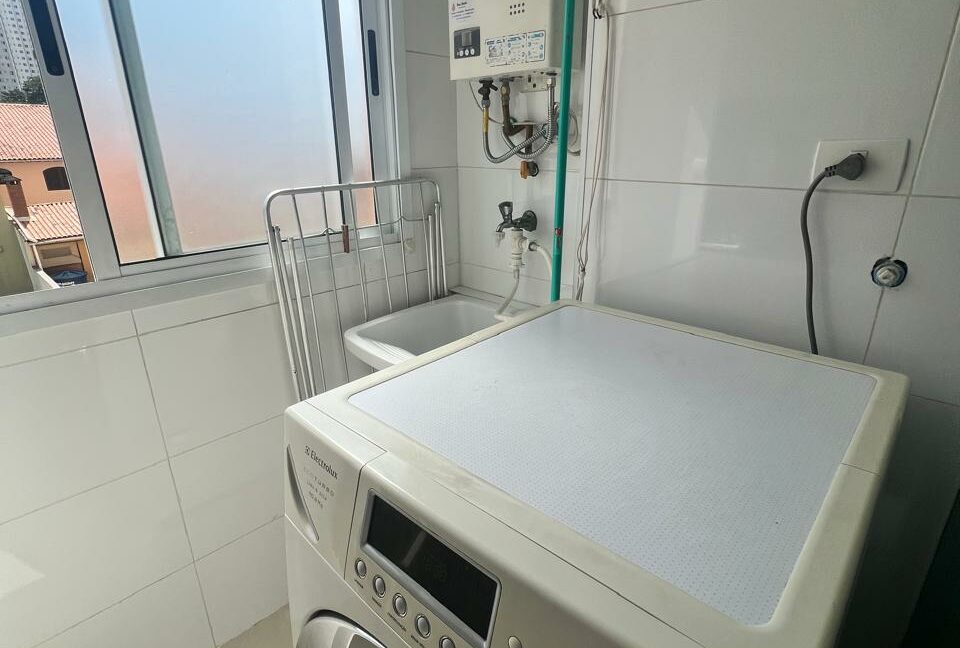 b01774aa-d3d4-4f83-807f-ad0bdd79d4ef