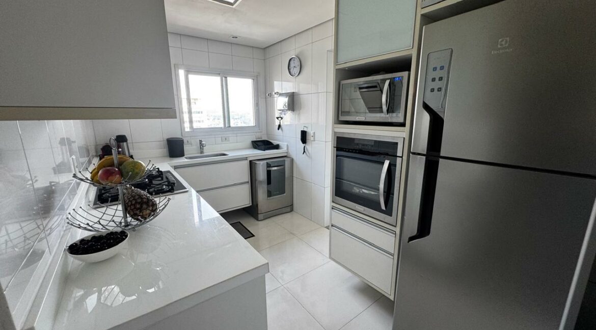 c10a7b3d-d0c8-4ccb-8478-880280f5296f