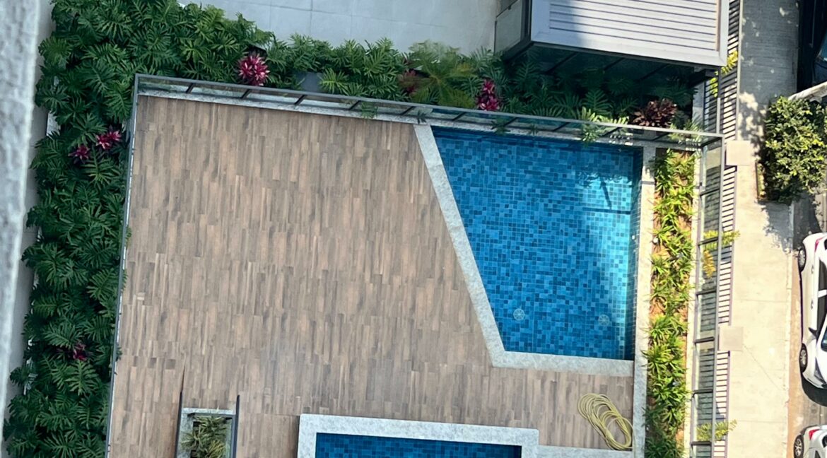 c3e87208-a6a0-4929-b5df-f5b68ff22bf5