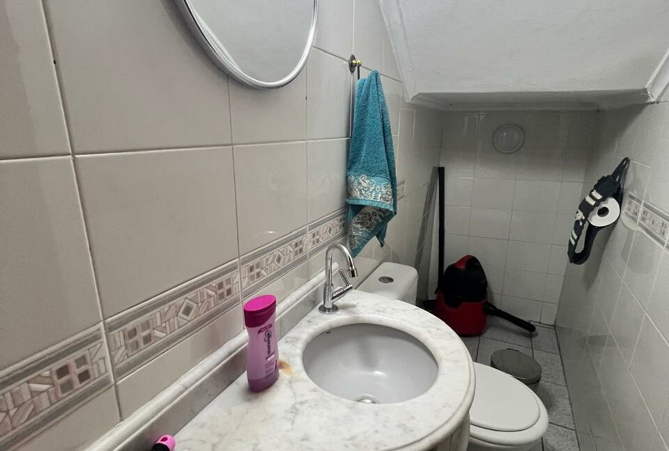 c7a2d390-a7f3-44eb-afa5-e185e74ed6dc