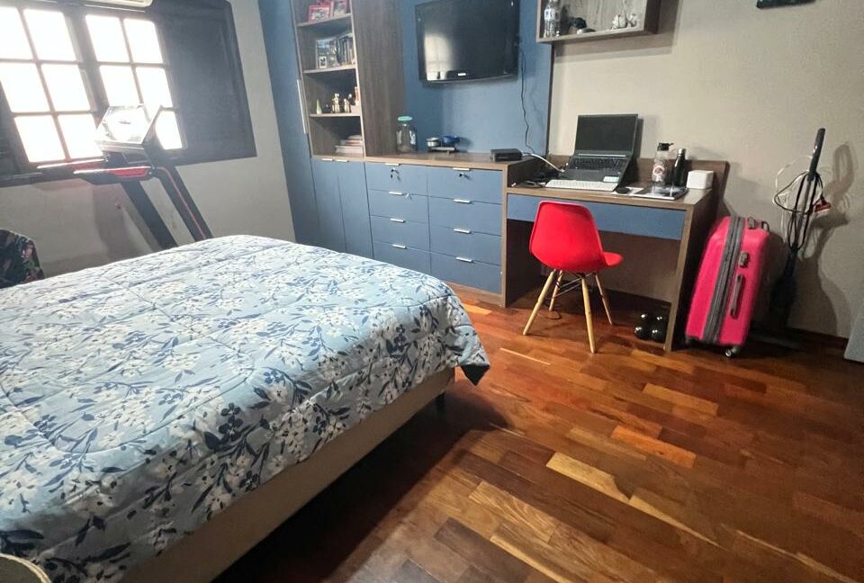 d15699ba-e8a5-4690-990d-067091b97bb0