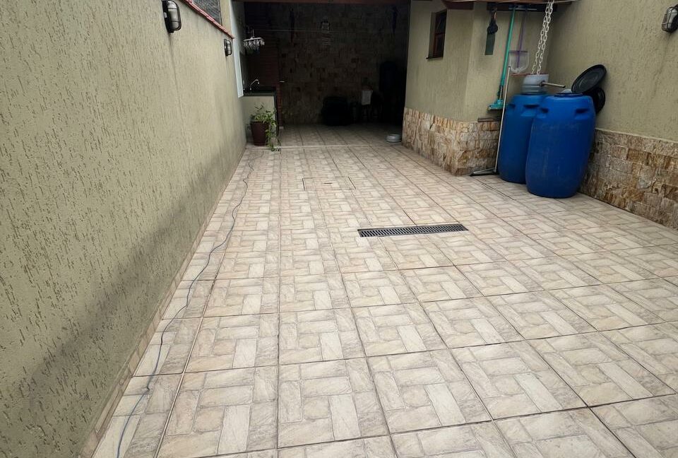 da5502c8-8773-4a8e-8696-2f8c8d001ce4