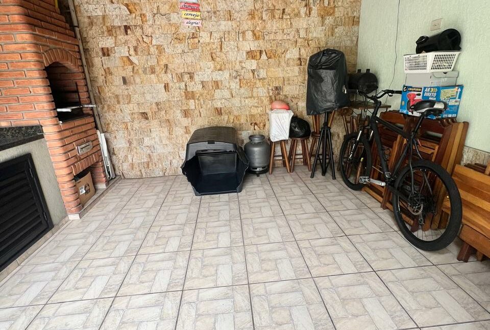 ec5f058c-ec2d-434e-b2fd-2b7c9d075228