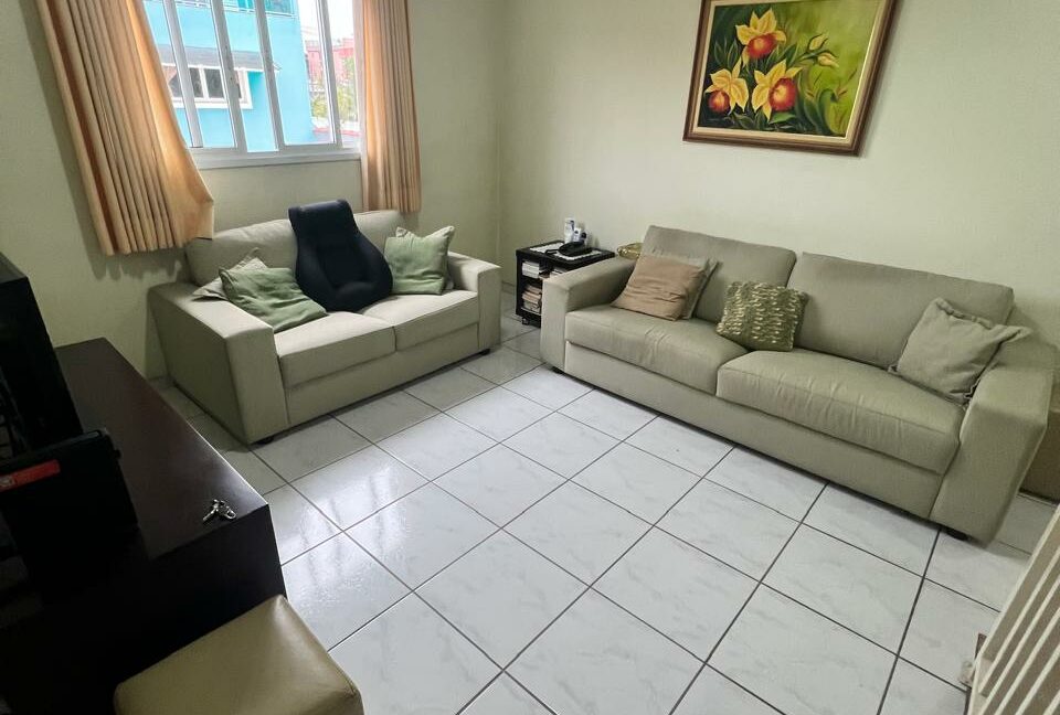 fde18706-c67d-44f2-a7a5-910a41b5f2e0