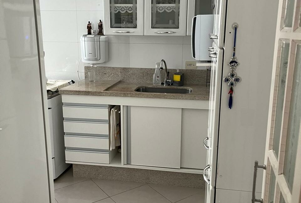 29f9a174-1fc6-47b8-ab2b-dcb750653d2b