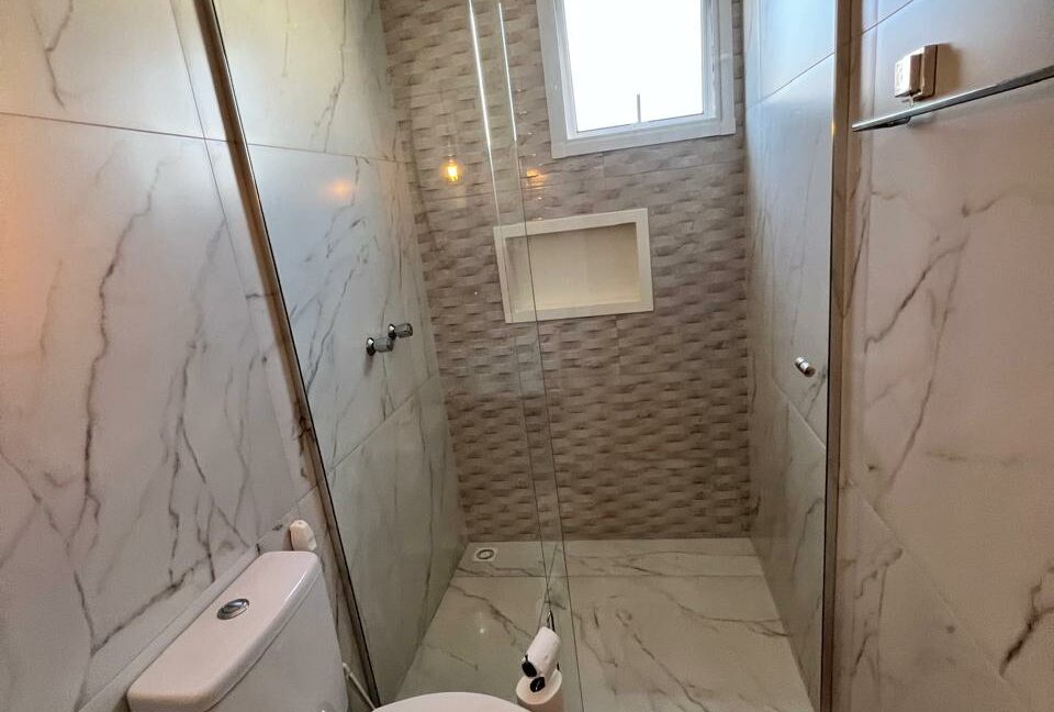 2f0f0b02-8e08-45c5-8d8c-0dc80966aceb