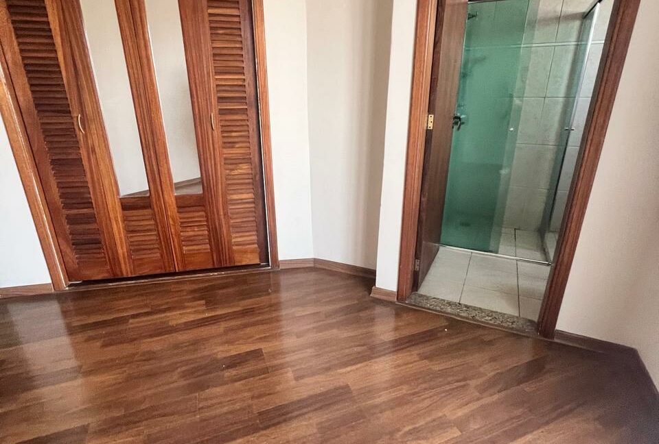 6dae60b0-13e6-4de3-9dee-cbd6945f75f1