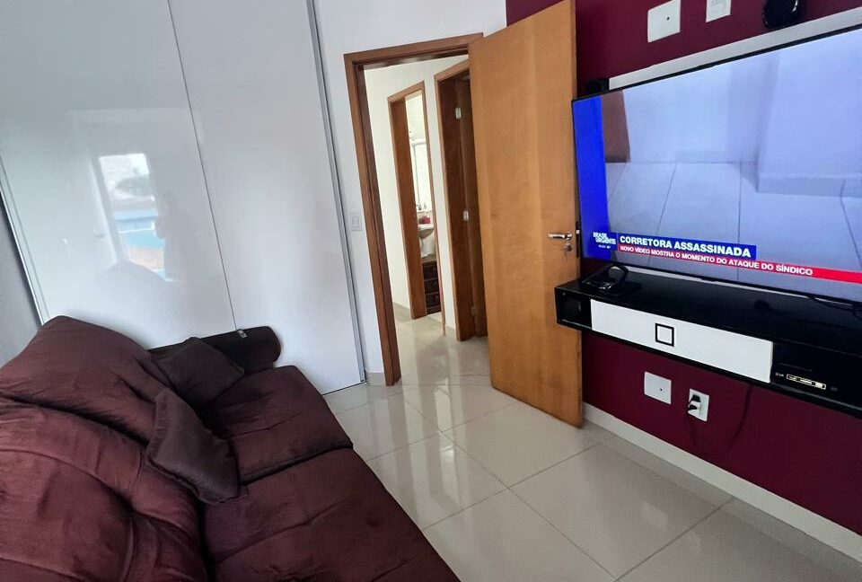 82c5a297-b6e4-4690-8767-a043a0f74b15