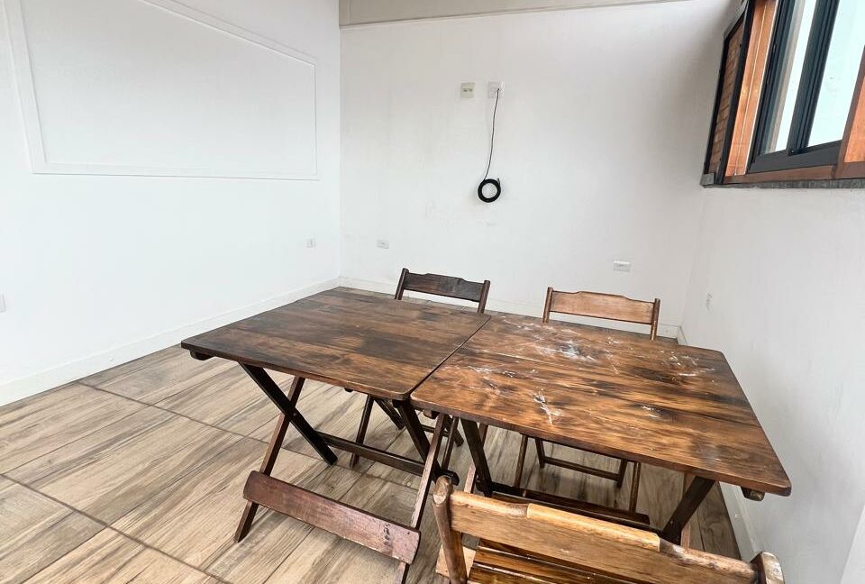 8bde09e0-0e85-4e96-8a52-467de318e4cf