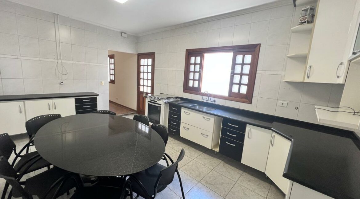 a28248f9-d368-4172-95e1-872aef8cb0d5