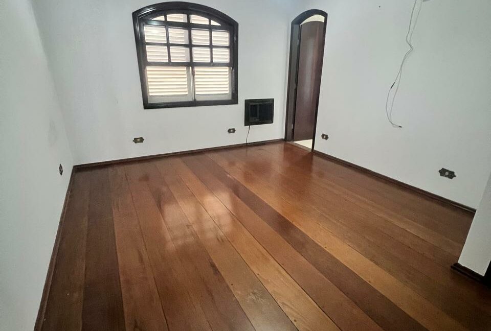 a8f3c800-d85e-4e08-b8f6-dadec926b26f