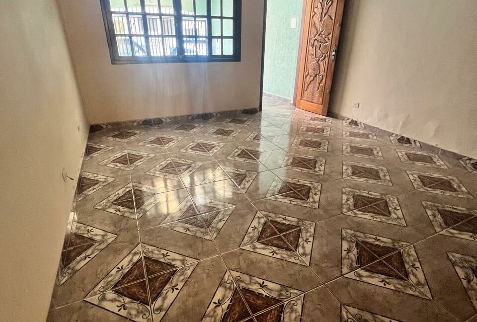 b9260117-bb01-43ff-815a-31733dfc3903