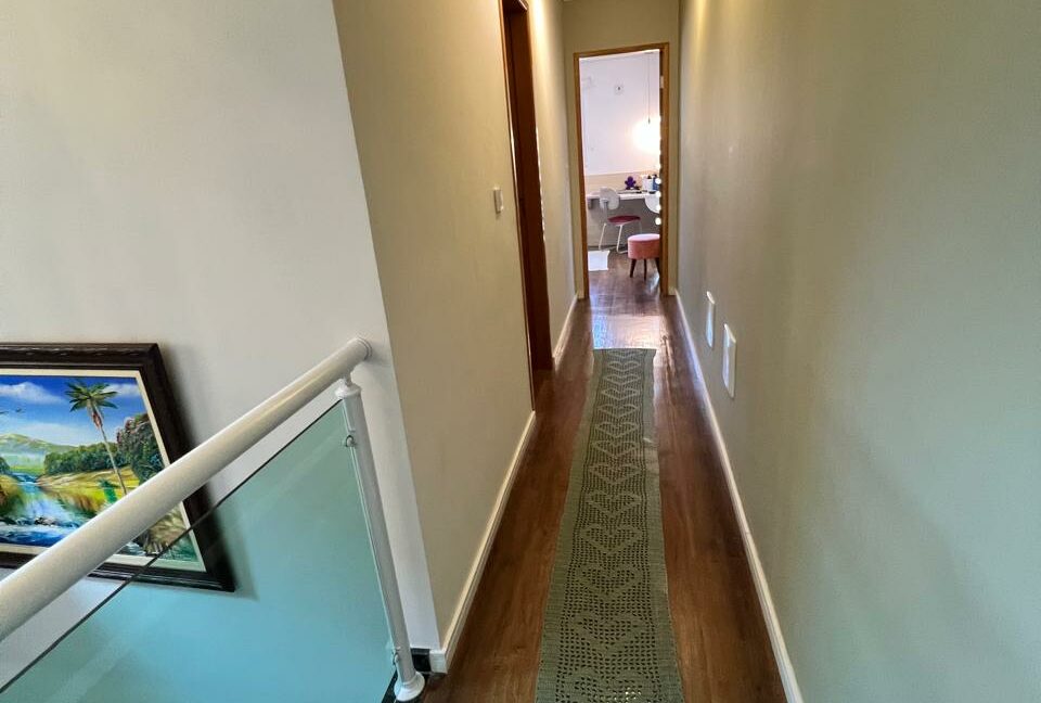 e0504868-88f4-43f0-8b56-680002e17bc7