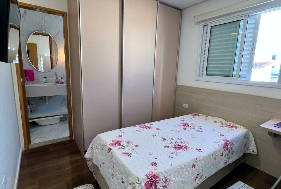 f5d71f8f-49d9-4c71-b81a-ad2ba47bf7a5