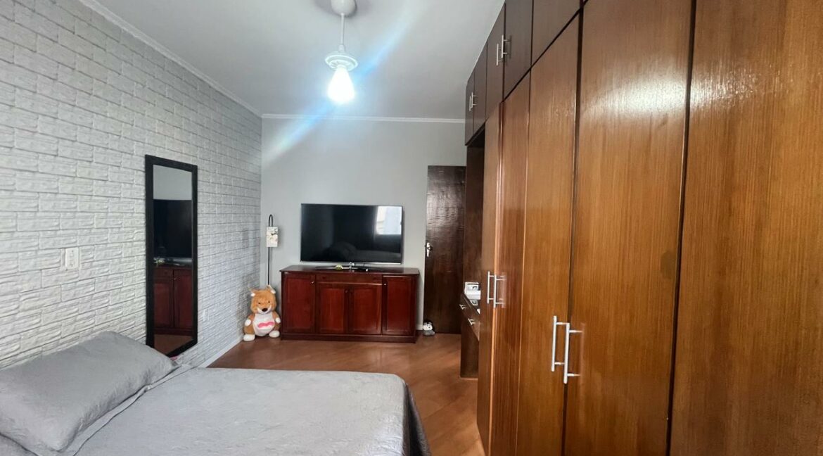 1ff9a175-f301-4f6d-9bf8-1d75467fa0a0