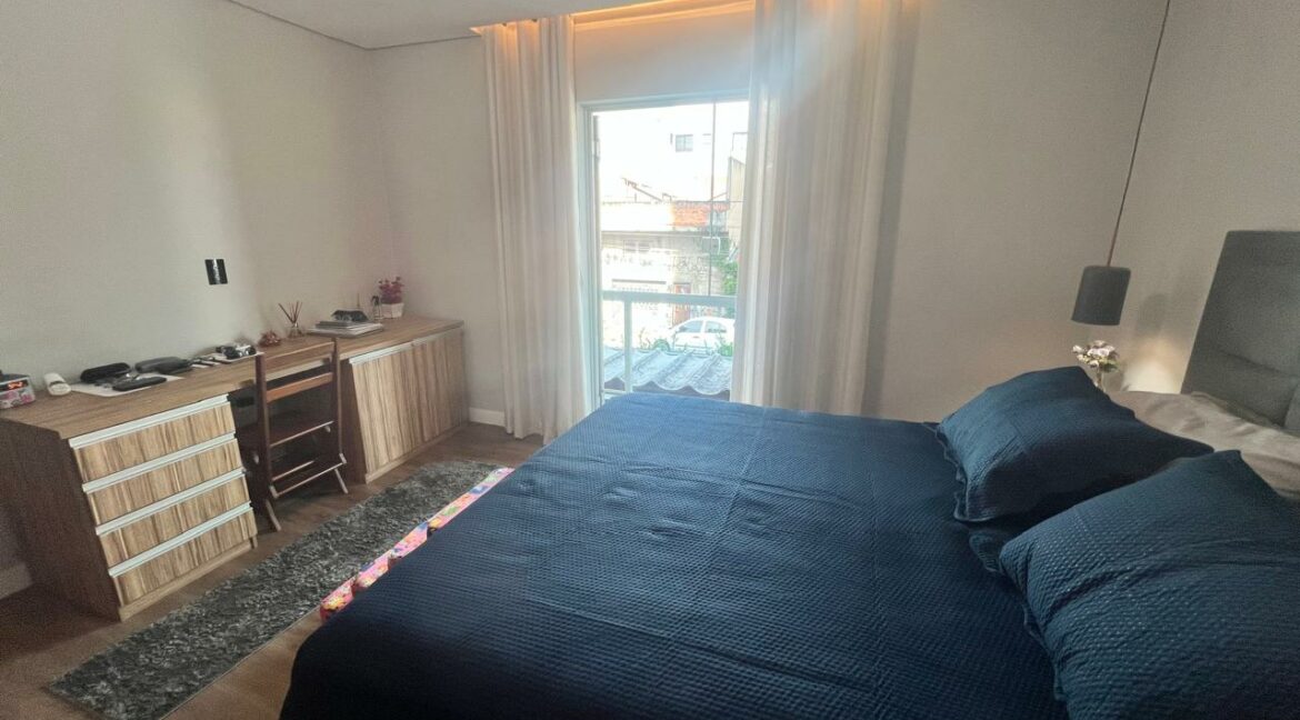 bd035eec-d078-4da4-9cb7-4a5658725449