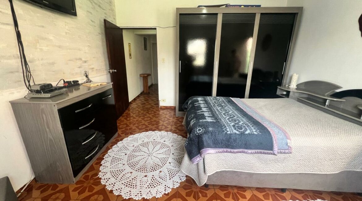 2385ee88-5921-49ab-a1f4-d169afec499a