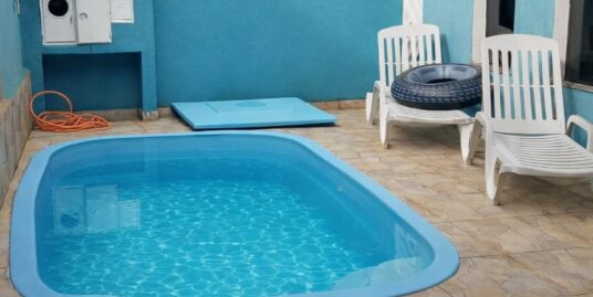 Sobrado com Piscina