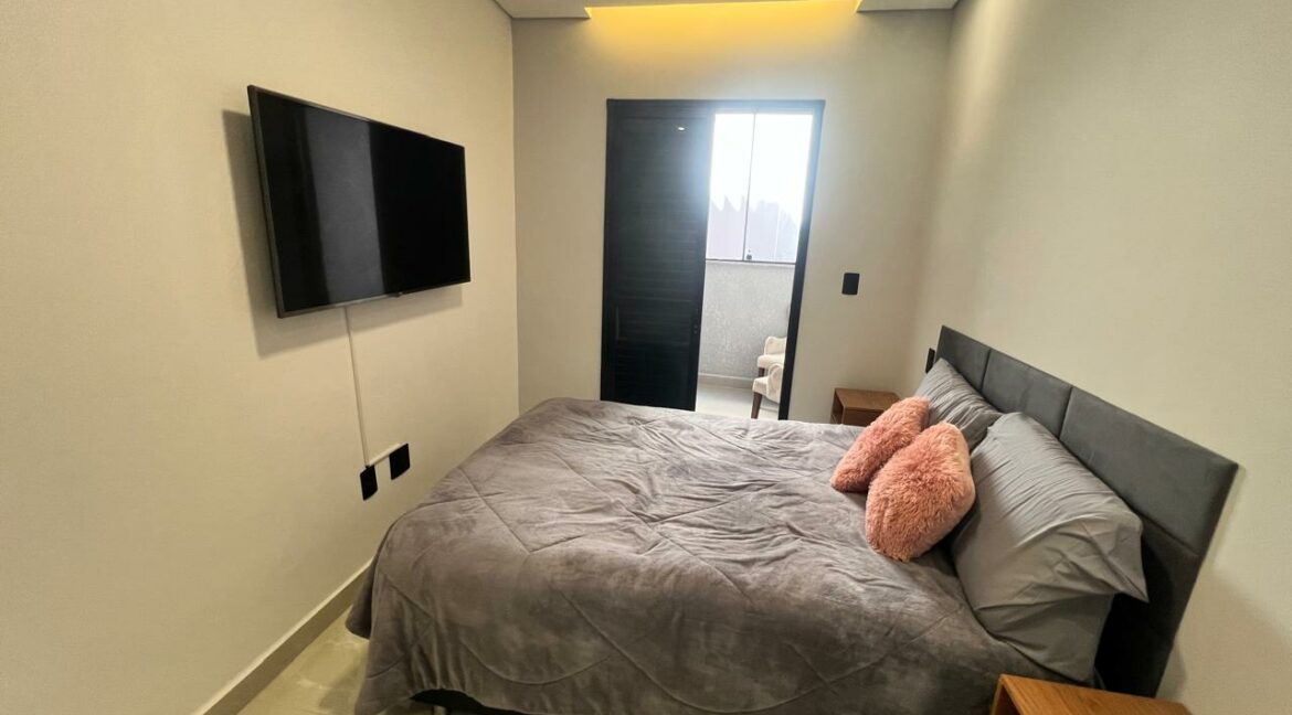 d853b460-ab0b-4dd1-8022-b6d161d98457