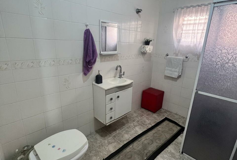 dc5b815f-e196-44c8-b9b2-18023d23fd97