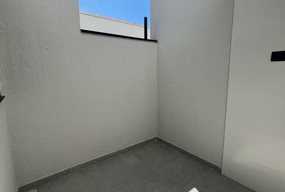 f686731d-07cd-4ba2-b264-0c958dd8cb37