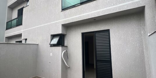Apto Sem Condomínio – Novo – Com Elevador