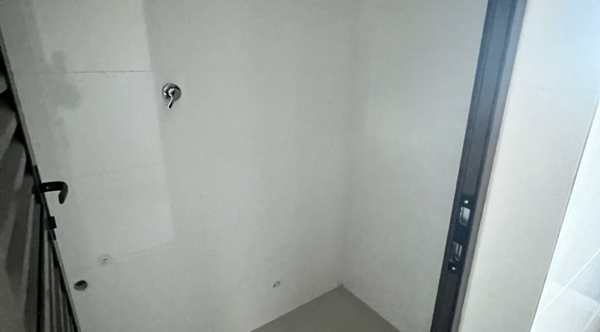 d82d3352-341a-4fb2-bd32-ba9653bd70fd
